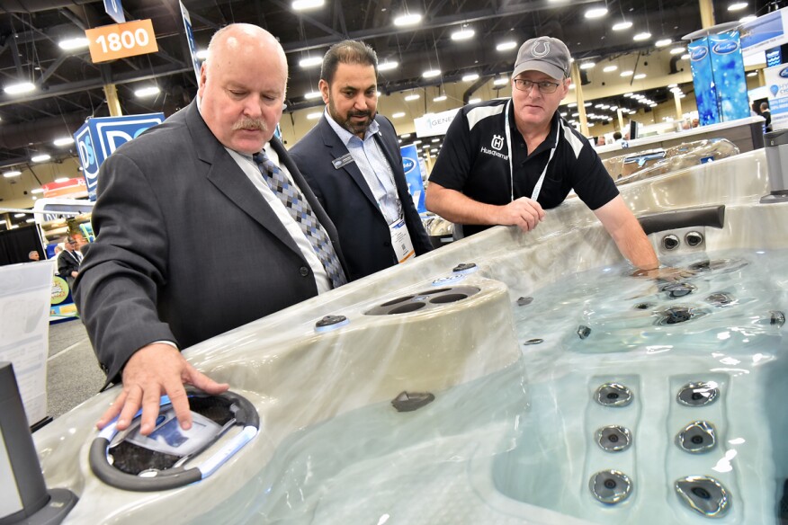 International Pool Spa Patio Expo Collaborates with DeckExpo